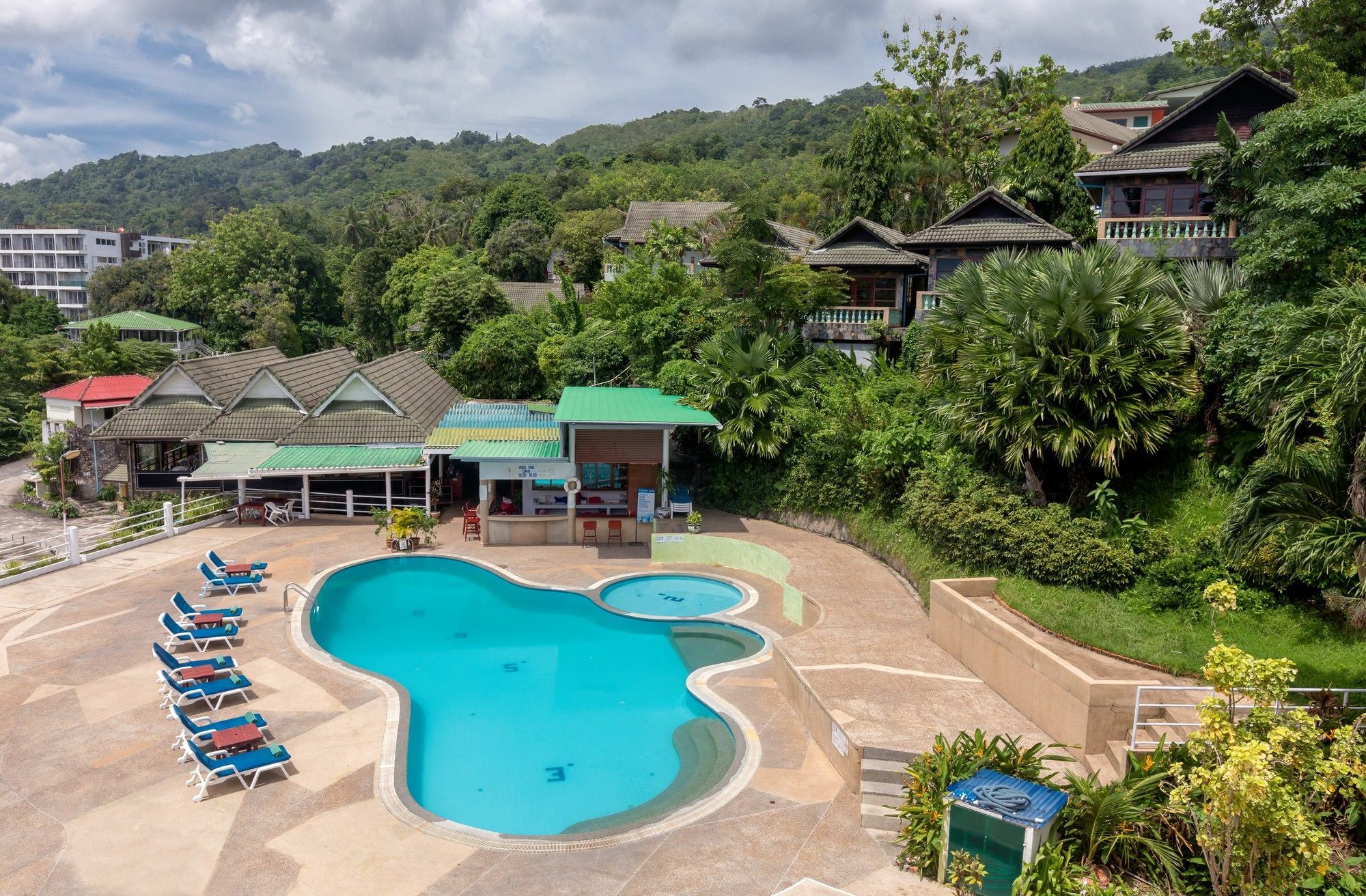 Patong 7Days Premium Hotel Phuket Eksteriør billede